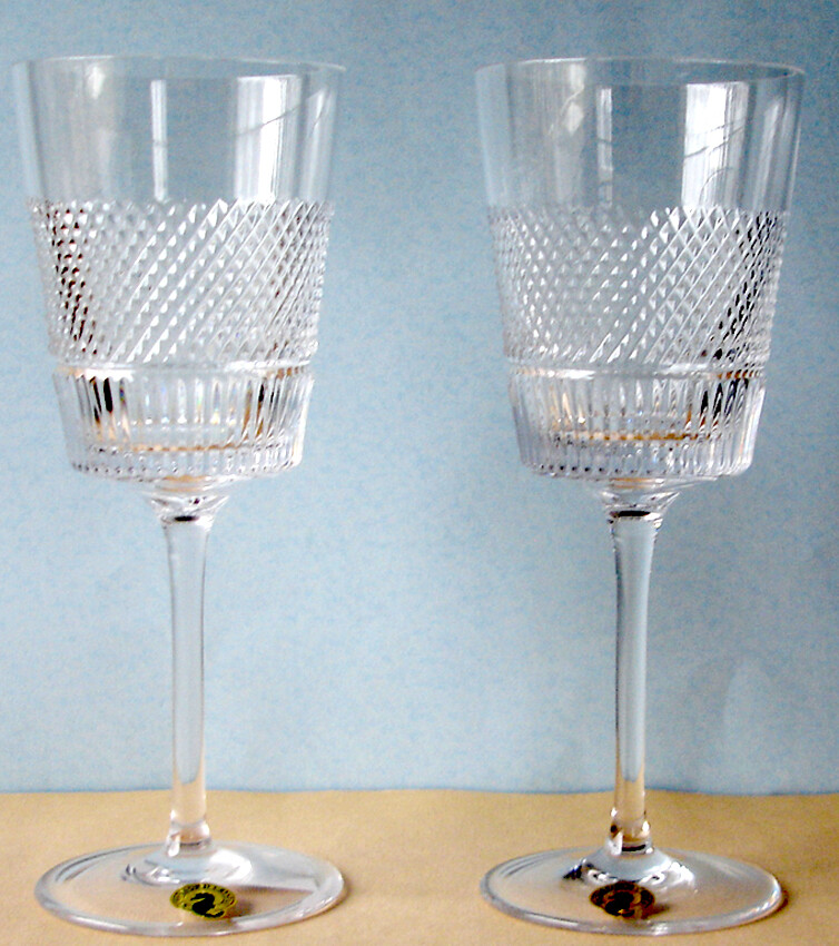Waterford Crystal Diamond Line Wine Glass Pair 8.5