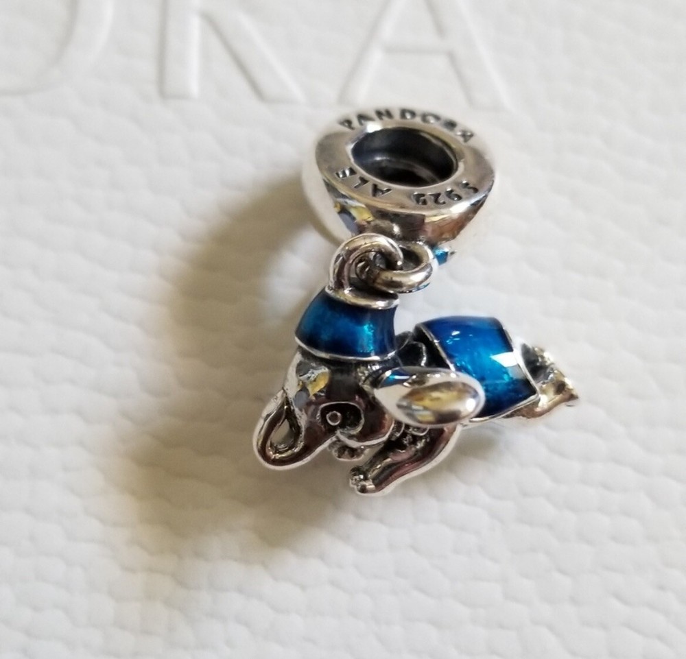 Pandora Dumbo The Flying Elephant Disney Park Limited Edition Charm