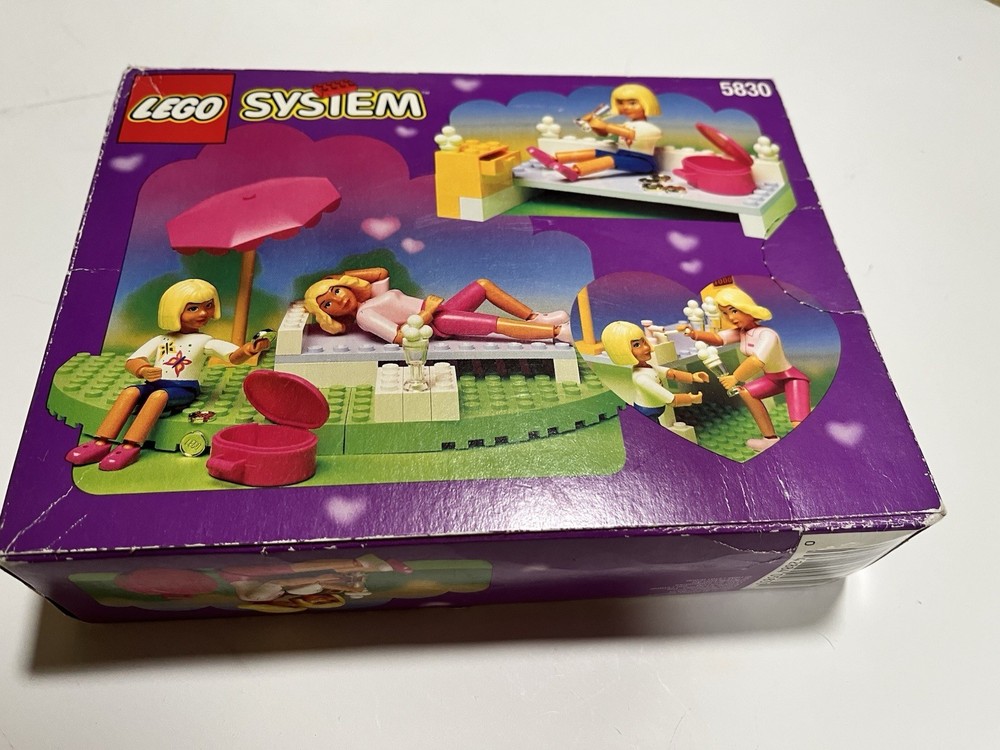 LEGO BELVILLE: Fun-Day Sundaes (5830) Price Drop!-image