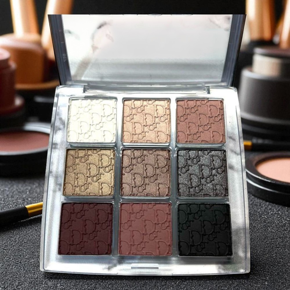 Dior Backstage Eye Palette 02 Smoky Essentials Eyeshadow Palette for Smoky Makeup Looks