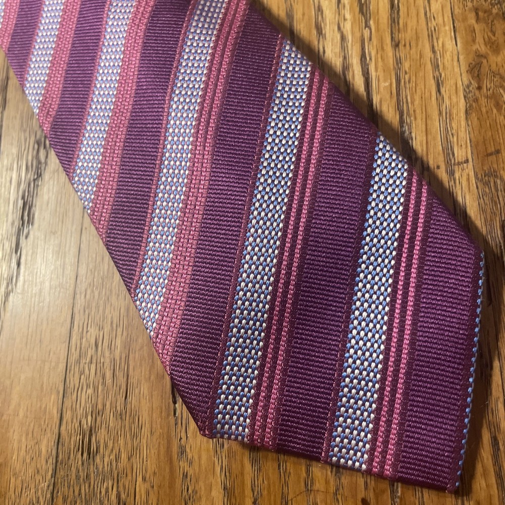 RECENT Hugo Boss EUC Striped Woven Silk Tie Men’s Necktie Made In Italy