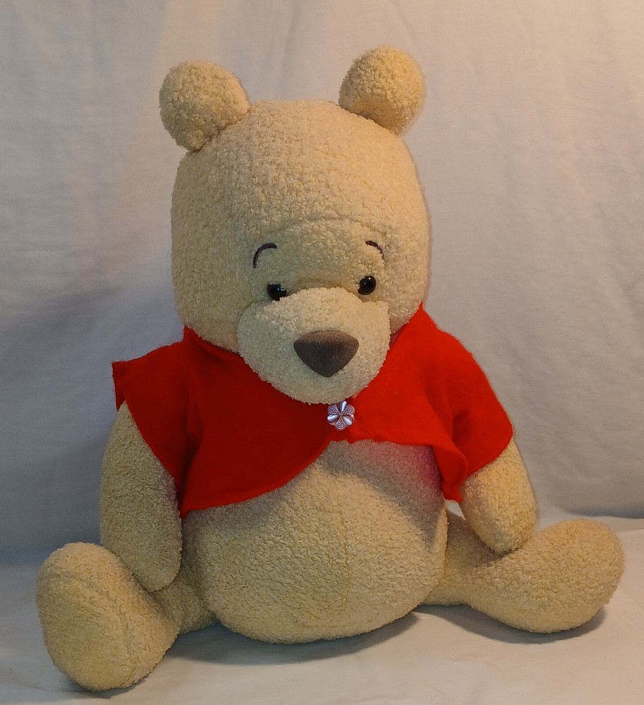 Disney Exclusive Classic Winnie The Pooh' Plush Bear Jointed Vintage Collectible