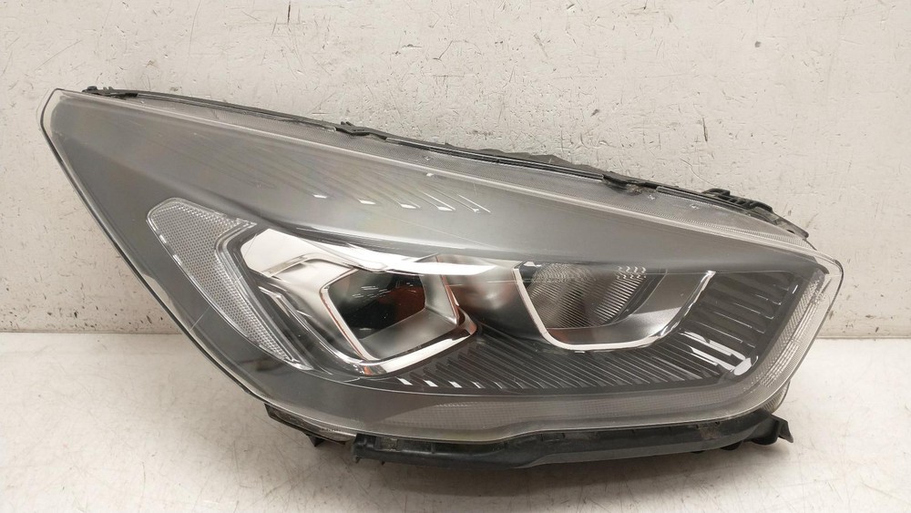 2019 FORD KUGA O/S Drivers Right Front Headlight Headlamp 2370315 2012-2019