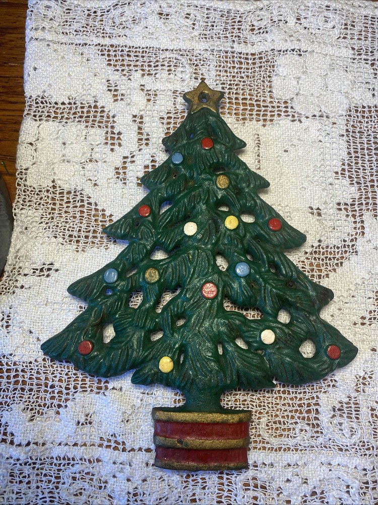 VTG Cast Iron Christmas Green Tree Trivet Farmhouse Kitchen Wall Decor Retro
