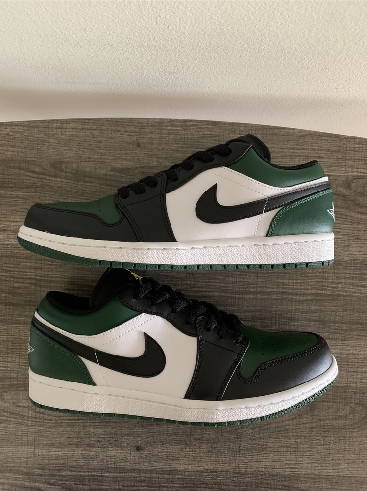Size 8 - Nike Air Jordan 1 Retro Low Green Toe 2021