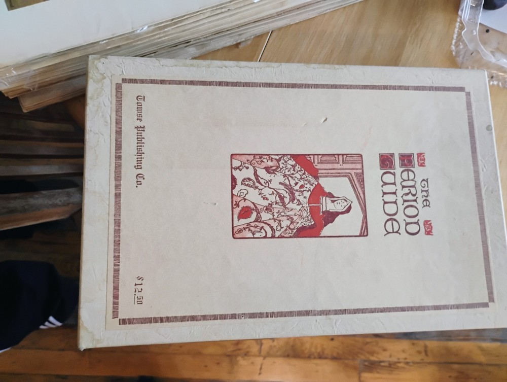 Towse Publishing Co. / TEXTILES COLLECTING The Period Guide to Fabrics 1925