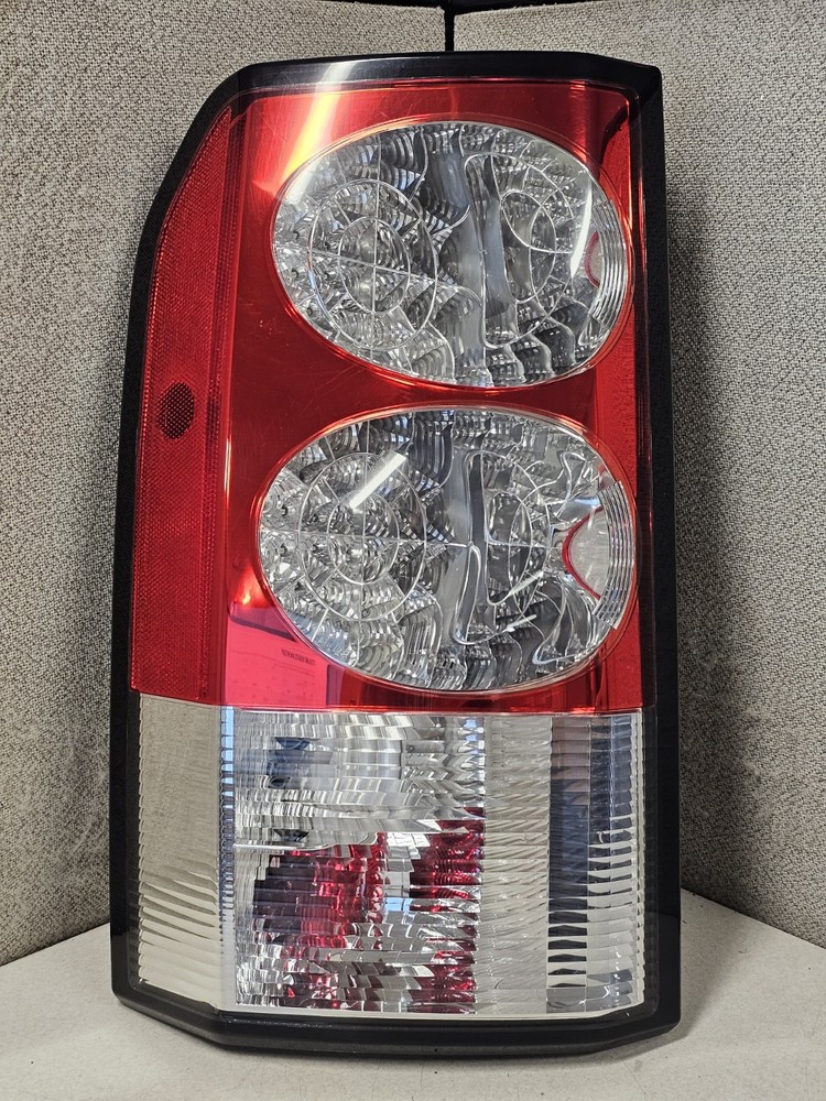 2010-2013 Land Rover LR4 Left Driver LED Tail Light Lamp w/ Side Marker