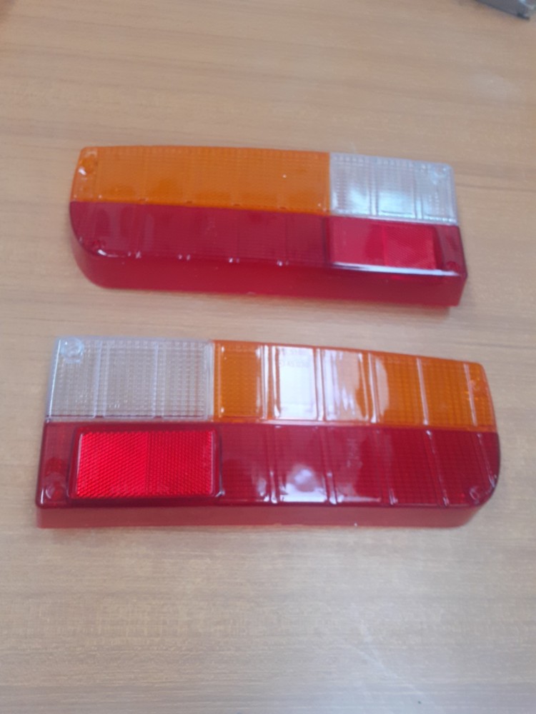 ALFA ROMEO GT 105 GTV 2000 BERTONE PAIR OF PLASTICS FOR TAILLIGHTS NEW