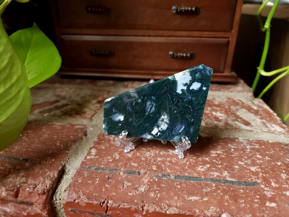Moss Agate Crystal Slab for Healing and Decor