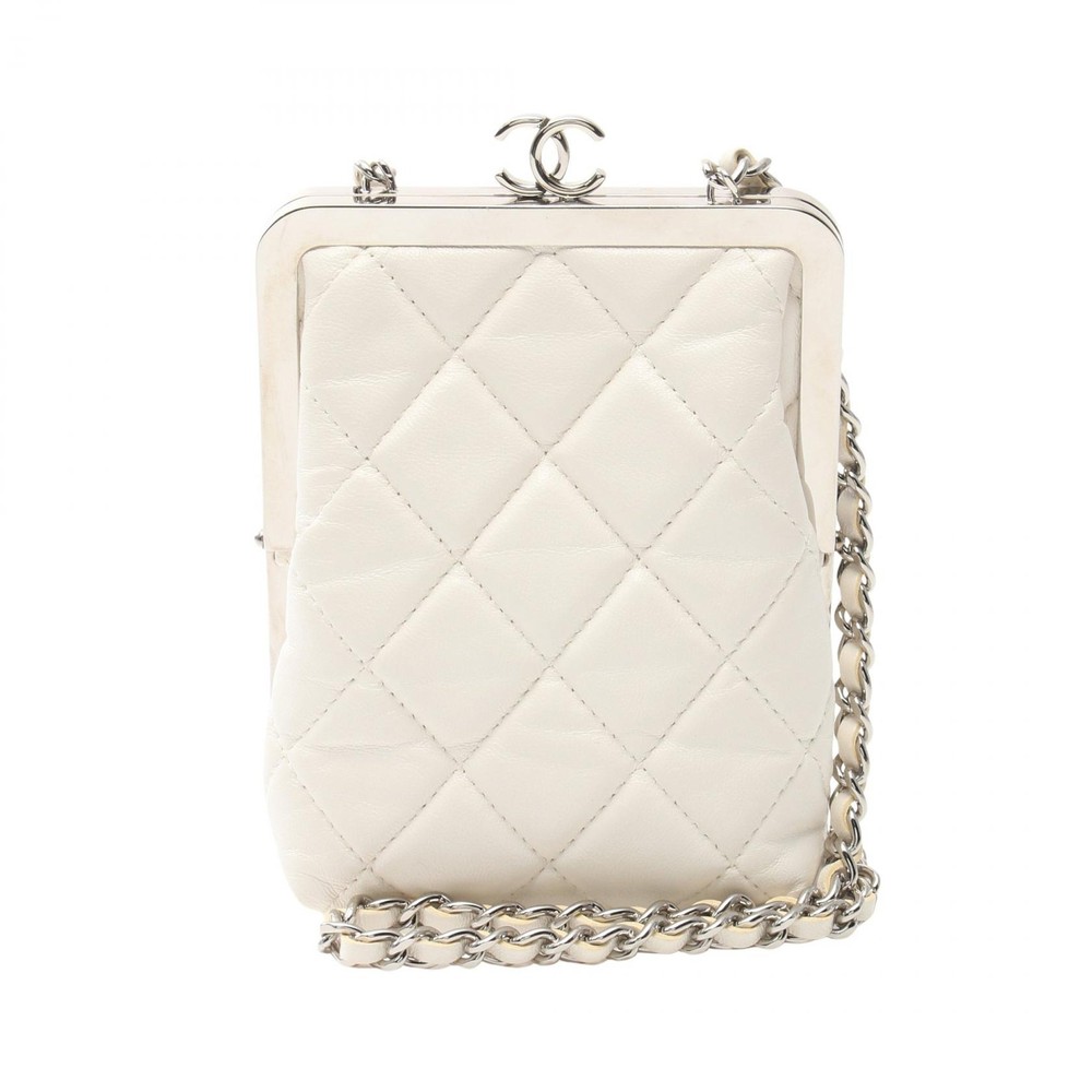 CHANEL Matelasse Chain Crossbody Shoulder Bag in White Leather with SHW AP2496