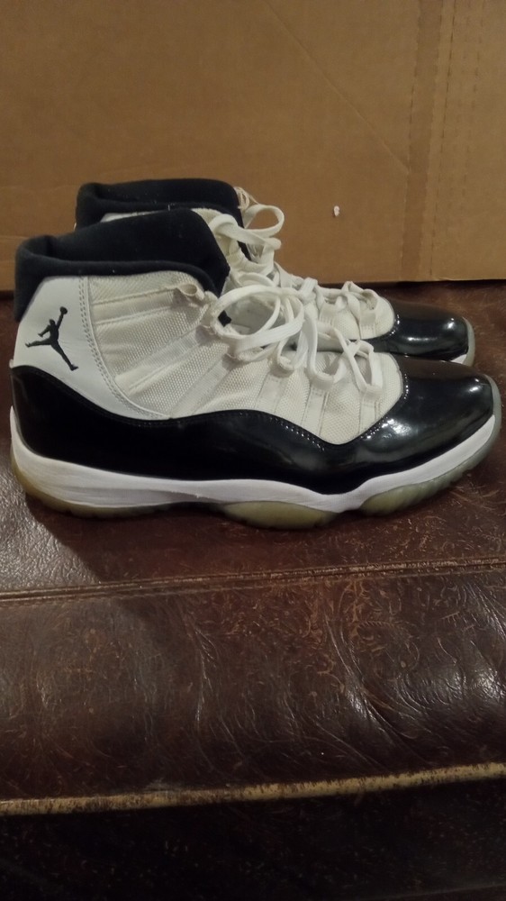 Men's Pre-Owned Jordan 11 Retro High Concord Sneakers Size 12