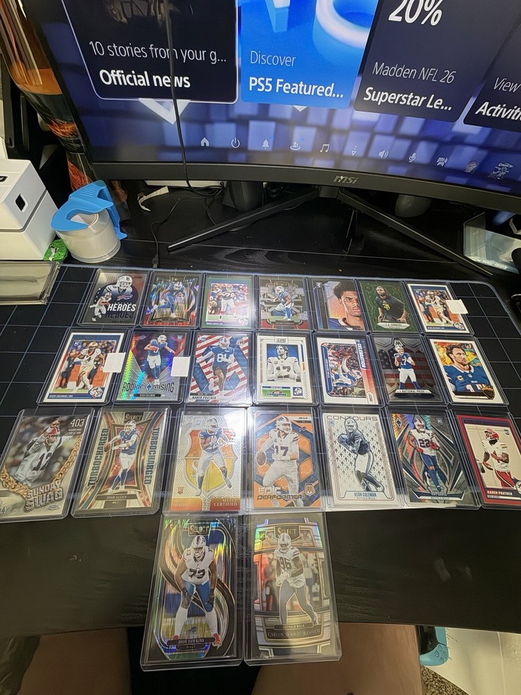 Buffalo Bills Football Card Lot