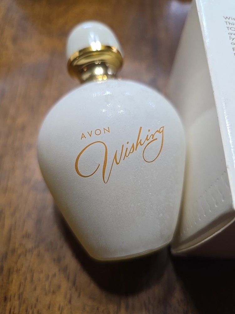 Timeless Treasures by Avon Womens Cologne Spray 3 oz Vintage 1992 in Box