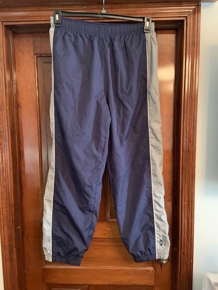 Reebok Men’s Nylon Lined Track Pants Size XL Navy With Grey Stripe. Grey Lining.