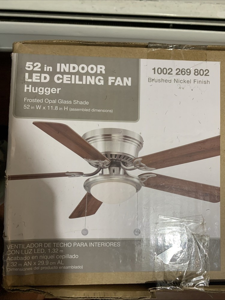52 Inch Low Profile Ceiling Fan with Light and Remote Flush Mount, 3 Wood Blades