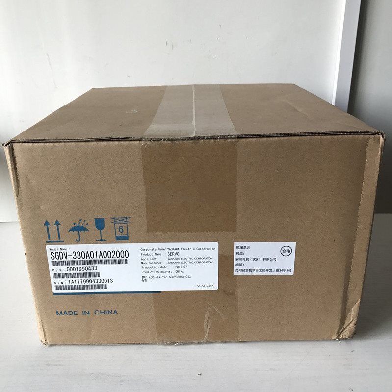 1PC Yaskawa SGDV-330A01A002000 Servo Drive NEW In Box Expedited Shipping