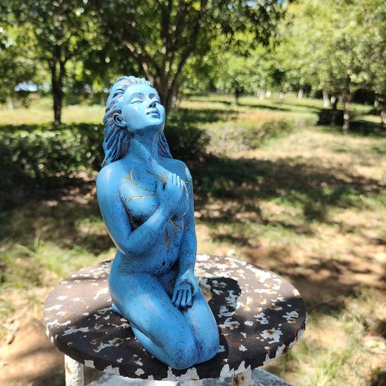 Figurines Spirit Woman Resin Carved Small Novelty Blue Modern Free Stand Decor