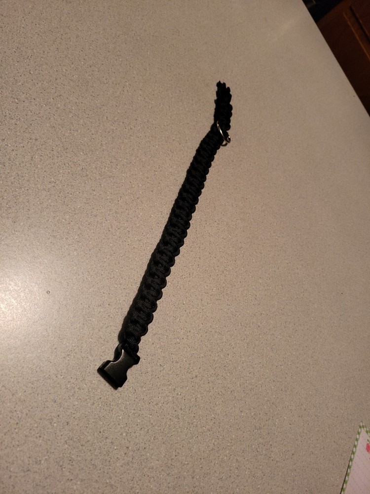 Paracord Dog Collar – Handmade, Heavy‑Duty, Adjustable