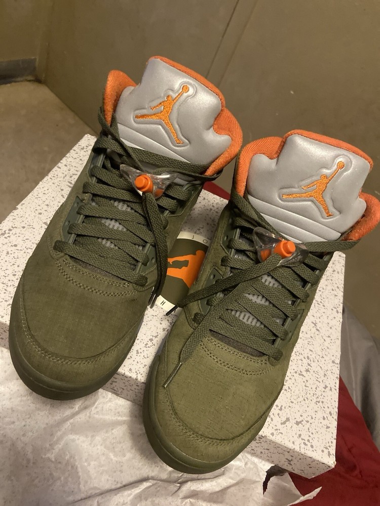 Jordan 5s Olive Green