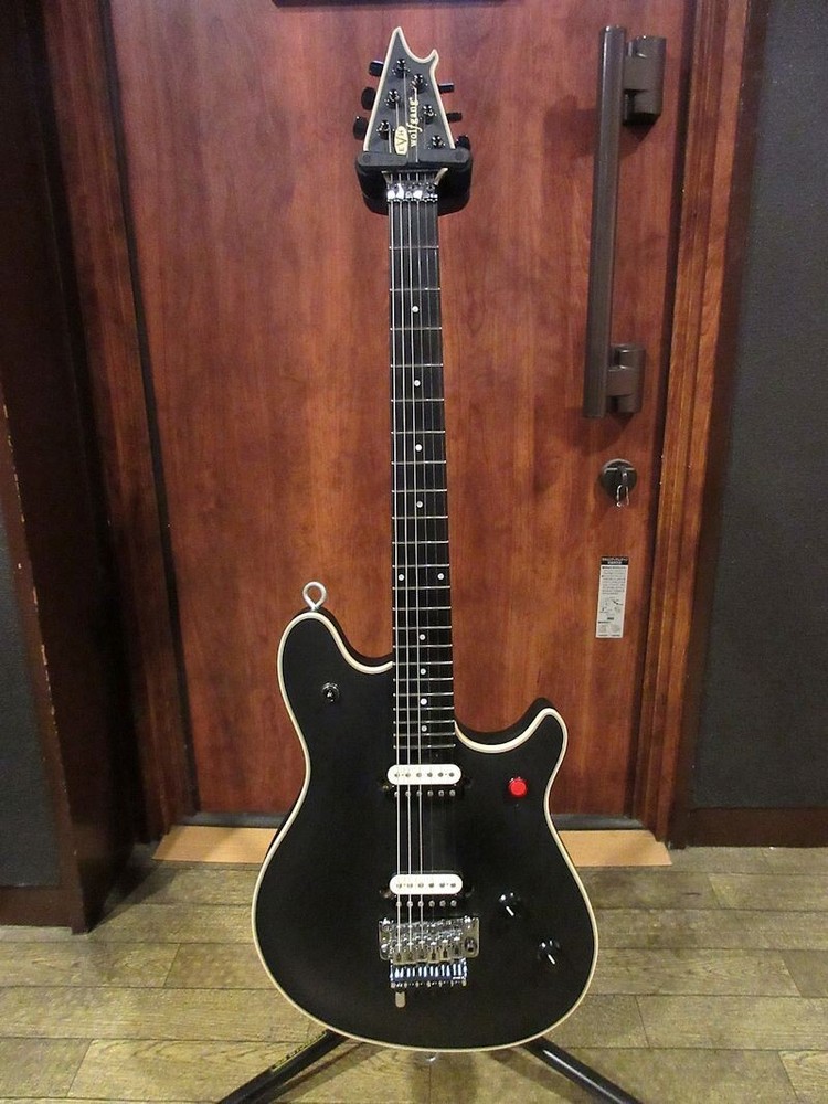 EVH Wolfgang USA Edward Van Halen Signature Ebony Stealth Black electric guitar