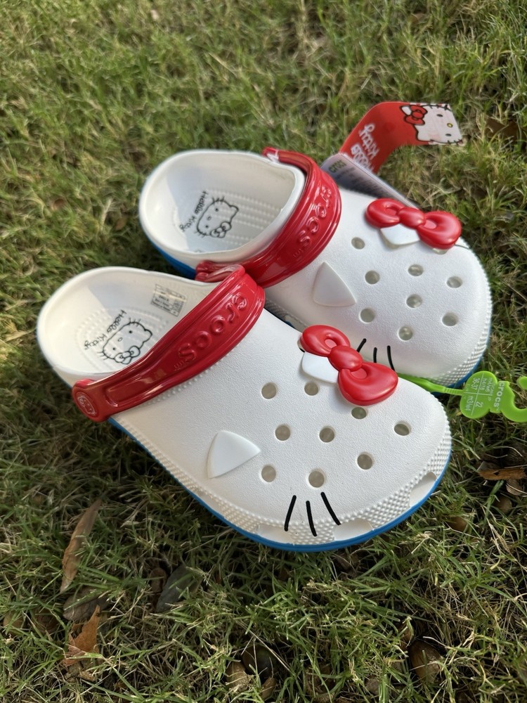 crocs hello kitty 🌟Crocs classic clog With Tags c9 child 🧒🏻 Fast Shipping.