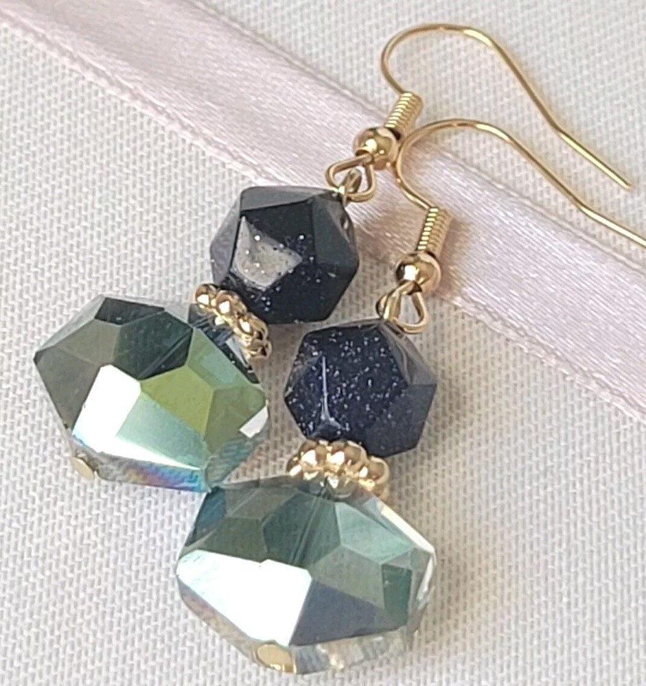 Shiny Lady: Aurora Crystal Face Cut Sparkle Nightblue Bead Swing Earrings