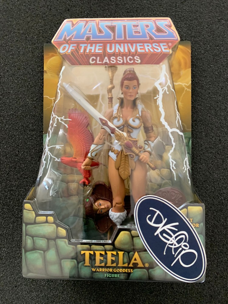 Masters of the Universe Classics Teela 7-Inch Warrior Goddess Action Figure 2009 Mattel