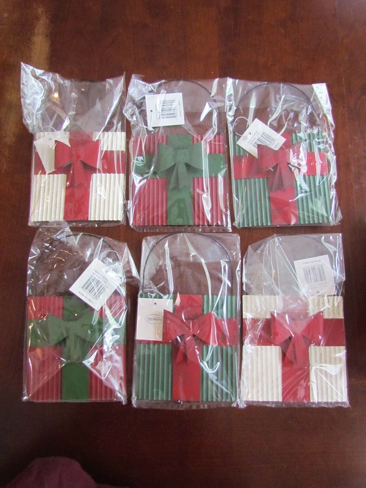 Metal Gift Card Holder or Photo Picture holder ORNAMENTS ~ 6pc Tender Heart NEW-image