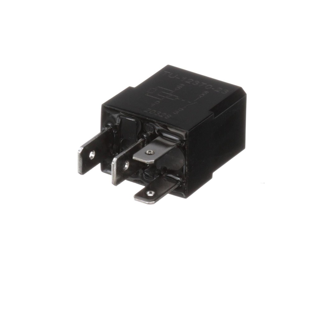 Standard Motor Products RY-805 A/C Compressor Control Relay for Optimal Cooling Performance