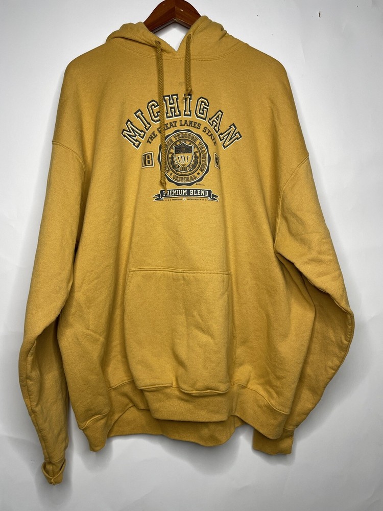 Michigan The Great Lakes State Size 2XL Yellow Hooded