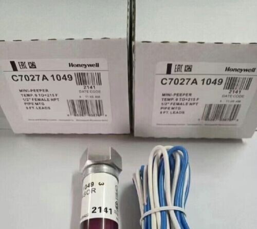 1PC New Factory Sealed Honeywell C7027A1049 Flame Detector Sensor New Sealed