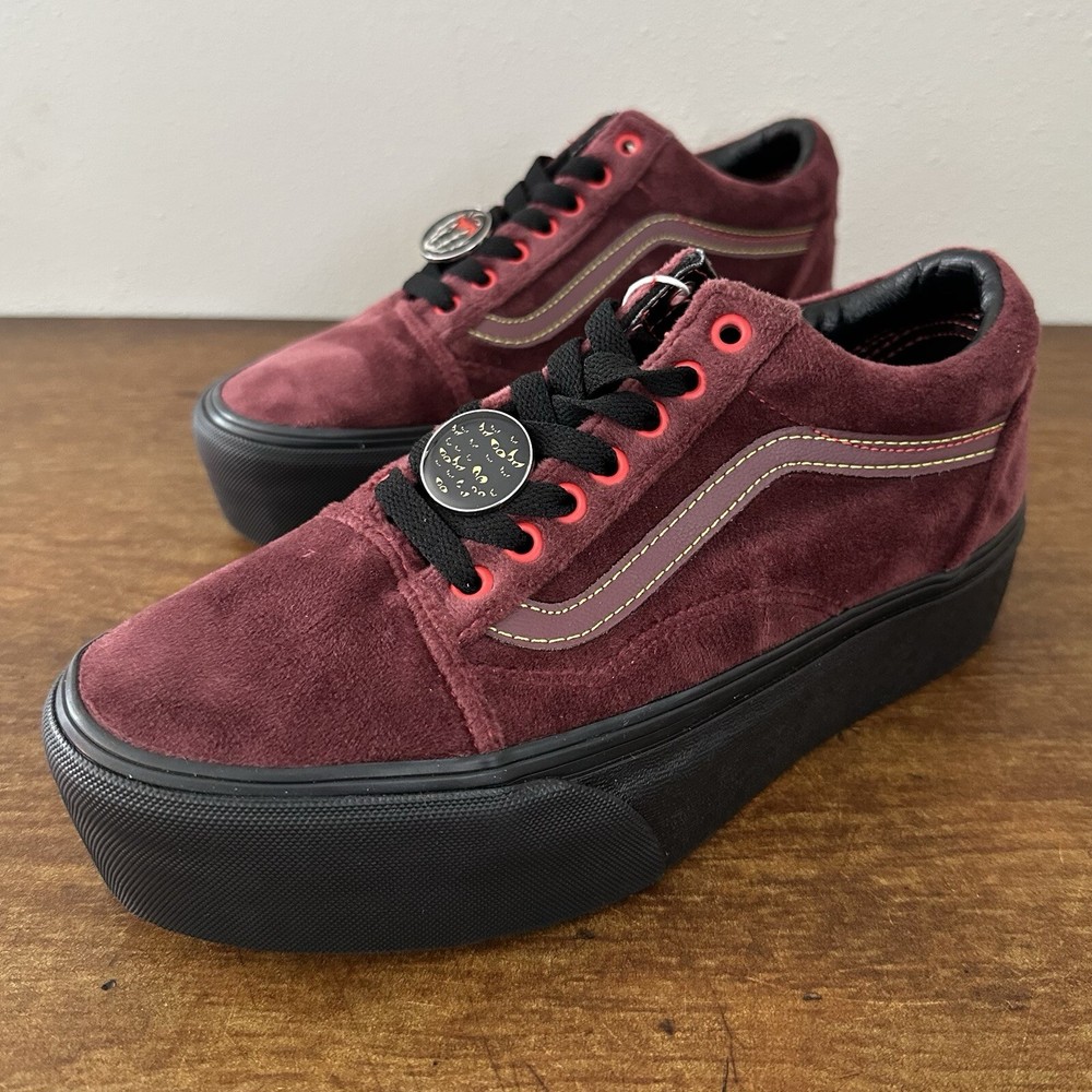 Vans x Disney Old Skool Stackform Shoes in Burgundy Velvet Black Women’s Size 8