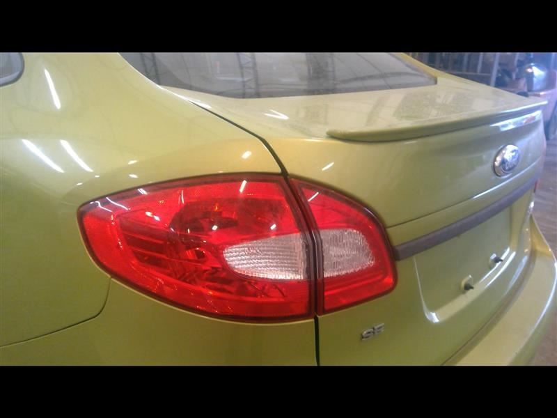 Driver Tail Light 4 Door Sedan Quarter Panel Mounted Fits 11-13 FIESTA 4238702