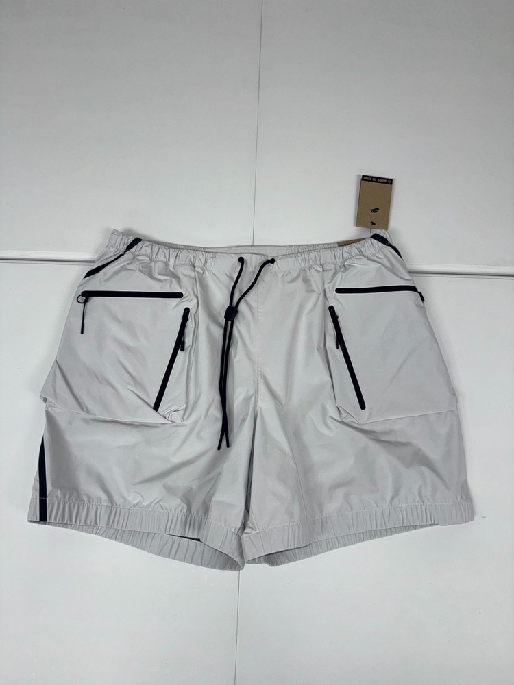 Nike Tech Super Lightweight Short Men XL Summit HJ2946-121 $135