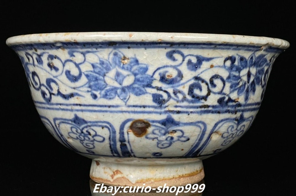 7.6-Inch China Dynasty Blue White Porcelain Lotus Leaf Bowl Featuring Mandarin Duck Animal Design