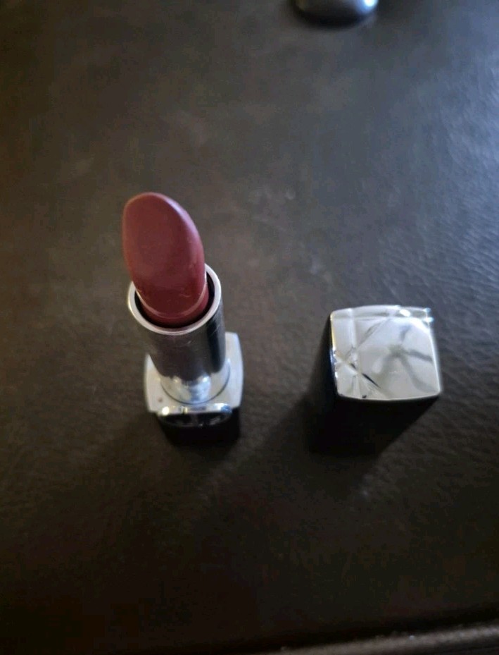 DIOR ROUGE DIOR ICONE SATIN LIPSTICK luxury longwear color
