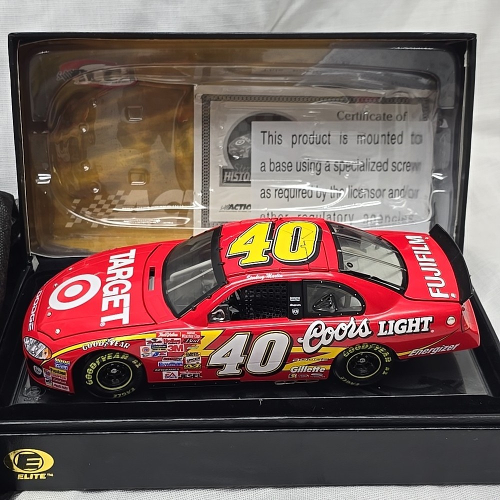 Sterling Marlin Coors Light Target ELITE NASCAR 1/24 Diecast Dodge Intrepid #40