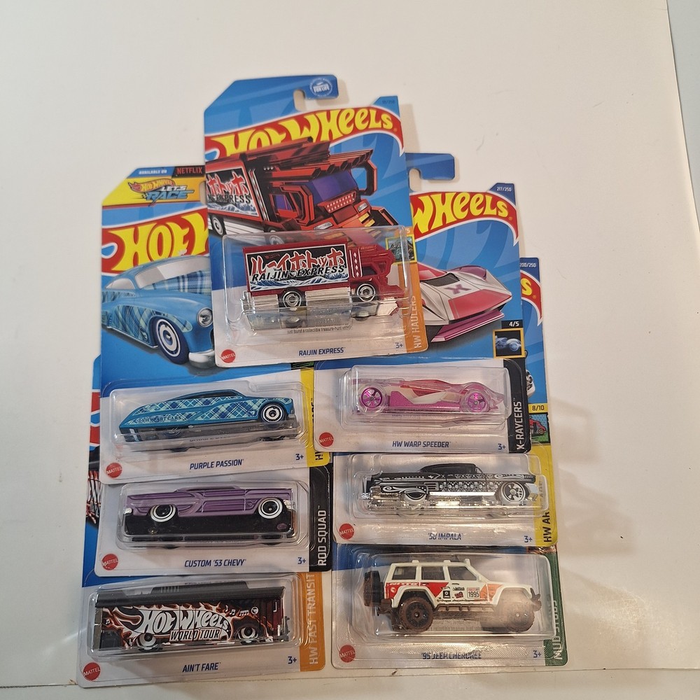 Hot Wheels Treasure Hunt 7 Cars Impala/ Purple Passion/ Raijin Express