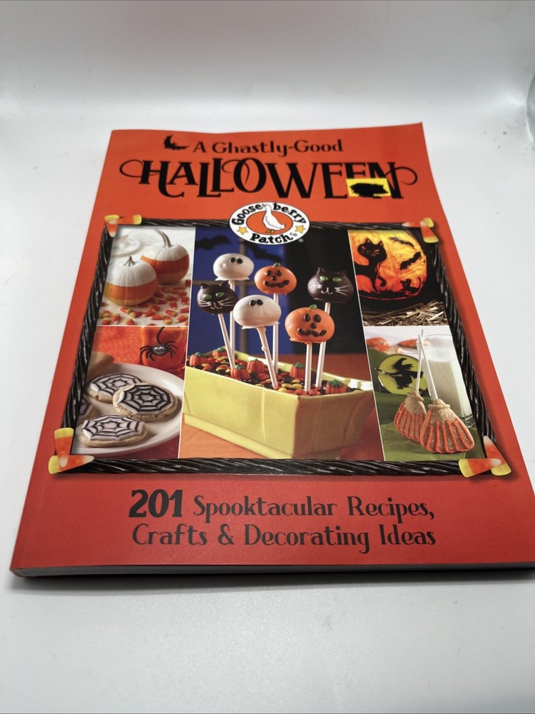 Halloween by Gooseberry Patch (2012, Trade Paperback)