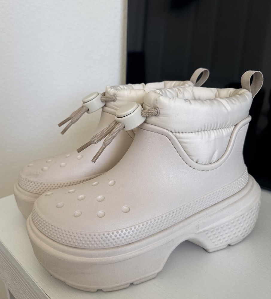 Crocs Crocs Unisex-Adult Stomp Puff Snow Boot Men 4, Women 6