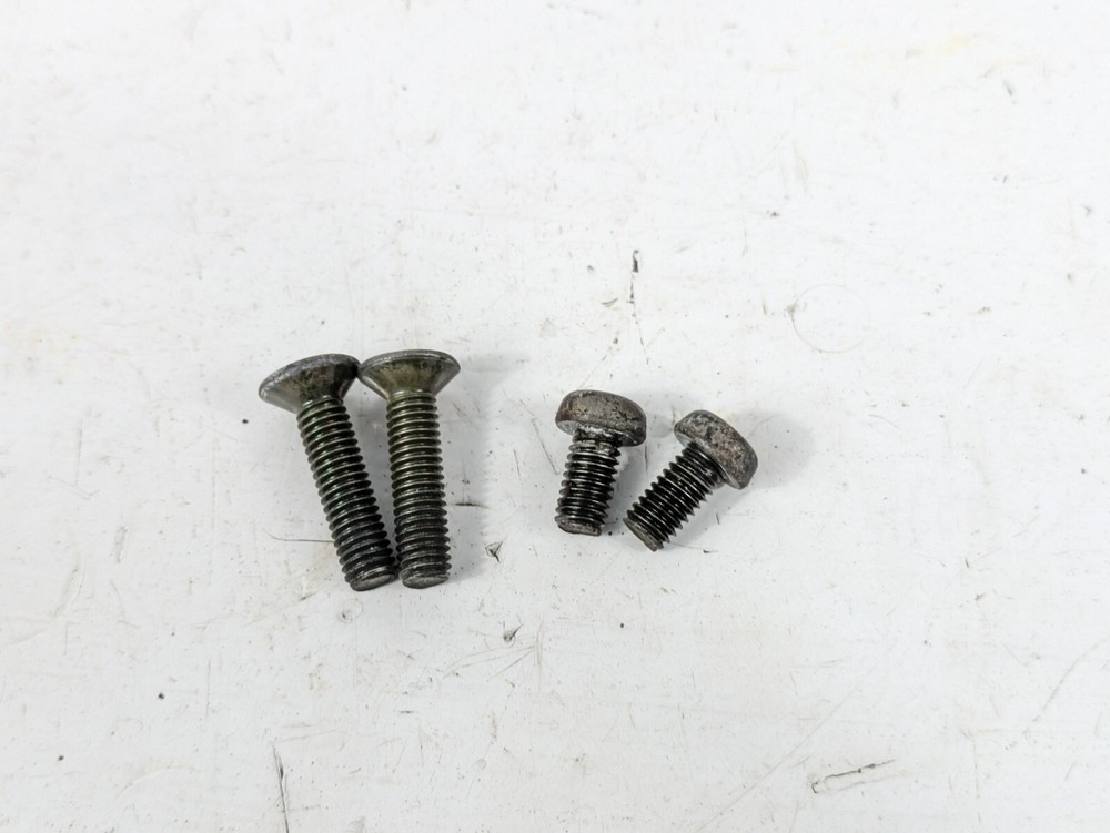 94 - 97 Suzuki RF600 RF 600 R RF600R Seat Lock Mounting Bolts