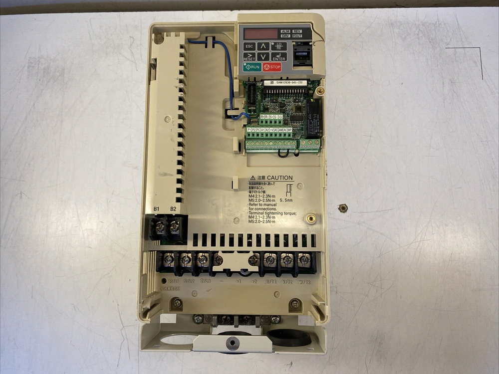 Yaskawa CIMR-VU4A0023FAA Rev: A AC Drive *UNTESTED*  *FOR PARTS*