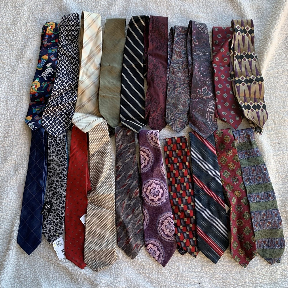 Men's Neck Ties Lot Of 20 Various Brands Pre Owned
