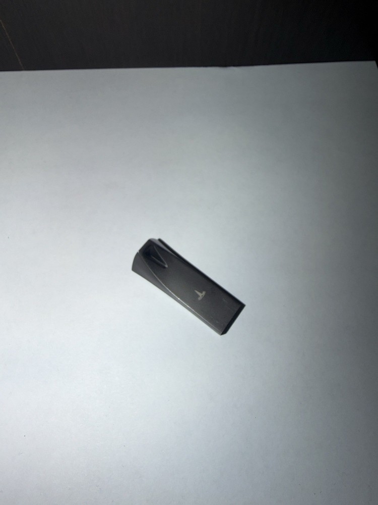 TESLA OEM Model S,3,X,Y USB Flash Drive for Dashcam 128GB