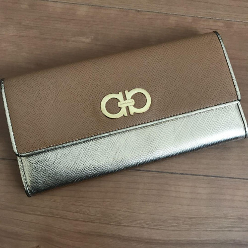 Salvatore Ferragamo Brown Gold Leather Bi-Fold Long Wallet 2558