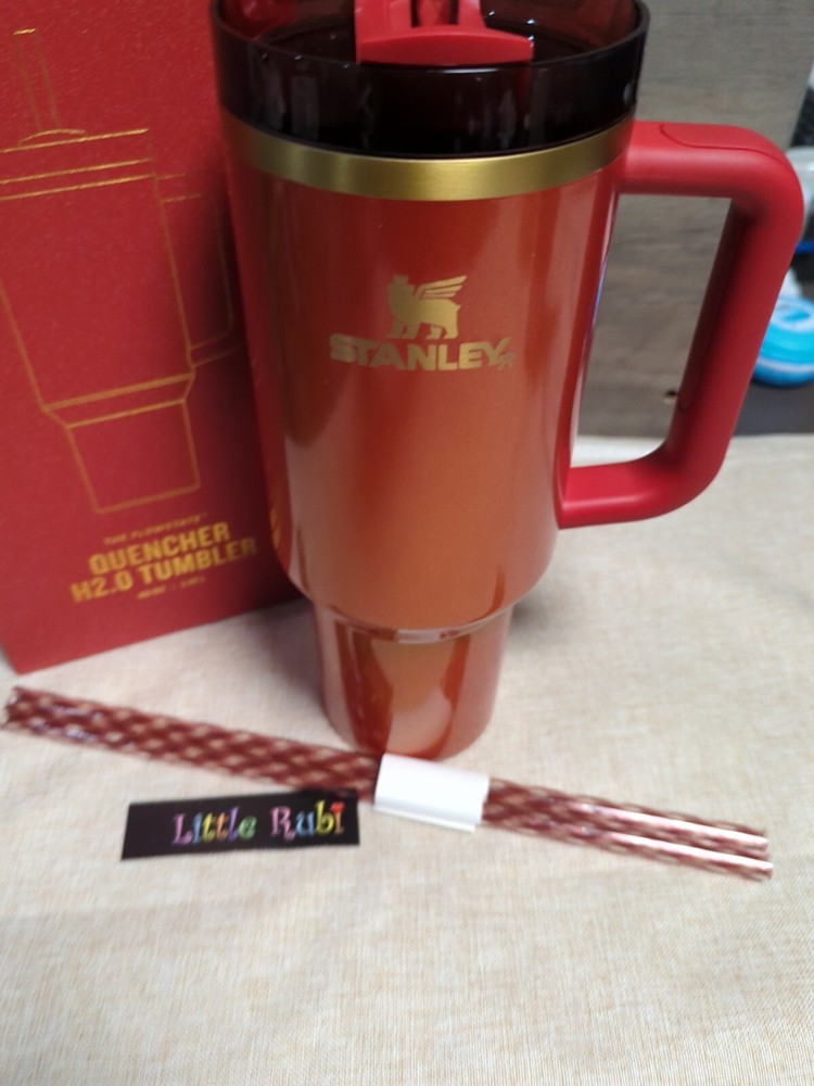 Stanley Limited Edition Quenche FlowState Tumbler 40 OZ scarlet red SHIPS TODAY