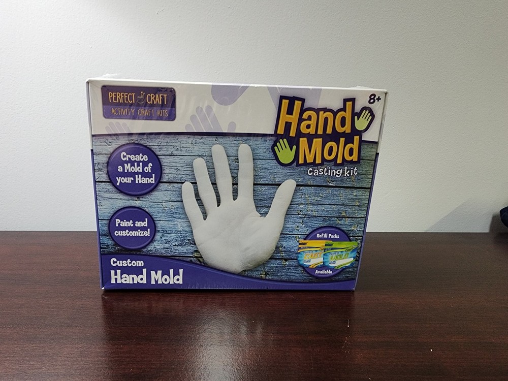 NEW Hand Mold, Cast & Paint Kit with Perfect Cast Casting Material Kids