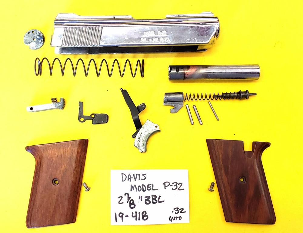 DAVIS INDUSTRIES P32 Chrome Slide Barrel with Wood Grips and Trigger FP Retainer 19-418D