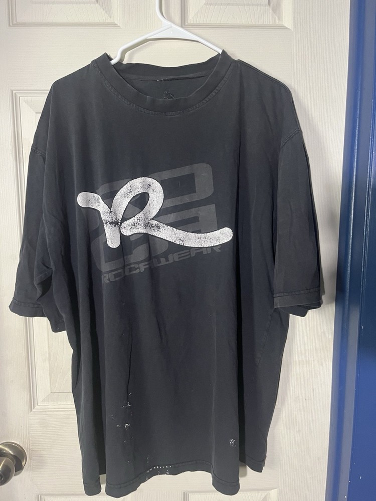 Rocawear Men's T-Shirt Short Sleeve Xl Vintage Y2K Streetwear  In Black Hip Hop