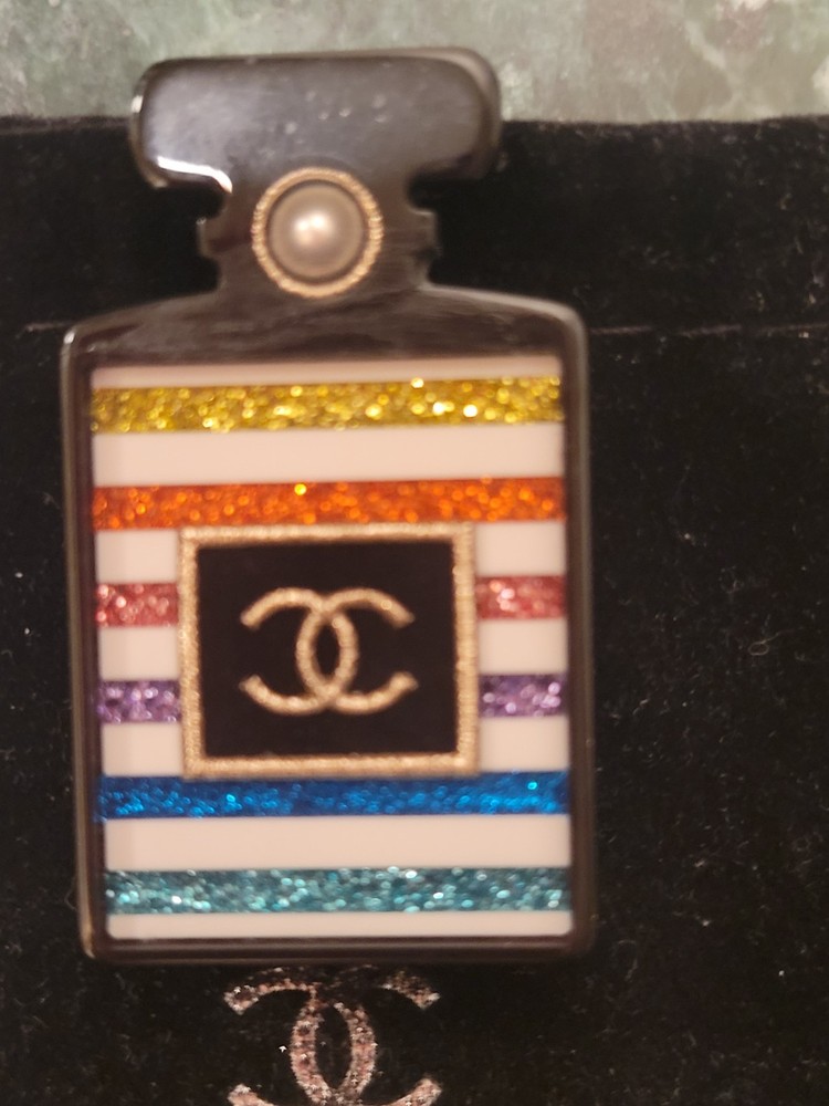 Chanel Collectable Buttle Brooch